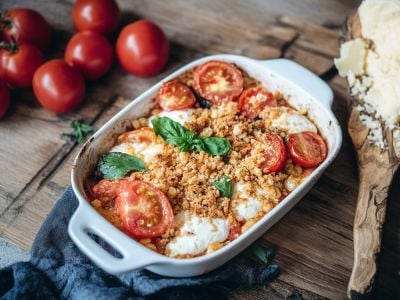 Image de l'article: Crumble de tomates et burrata : la recette provençale facile et économique